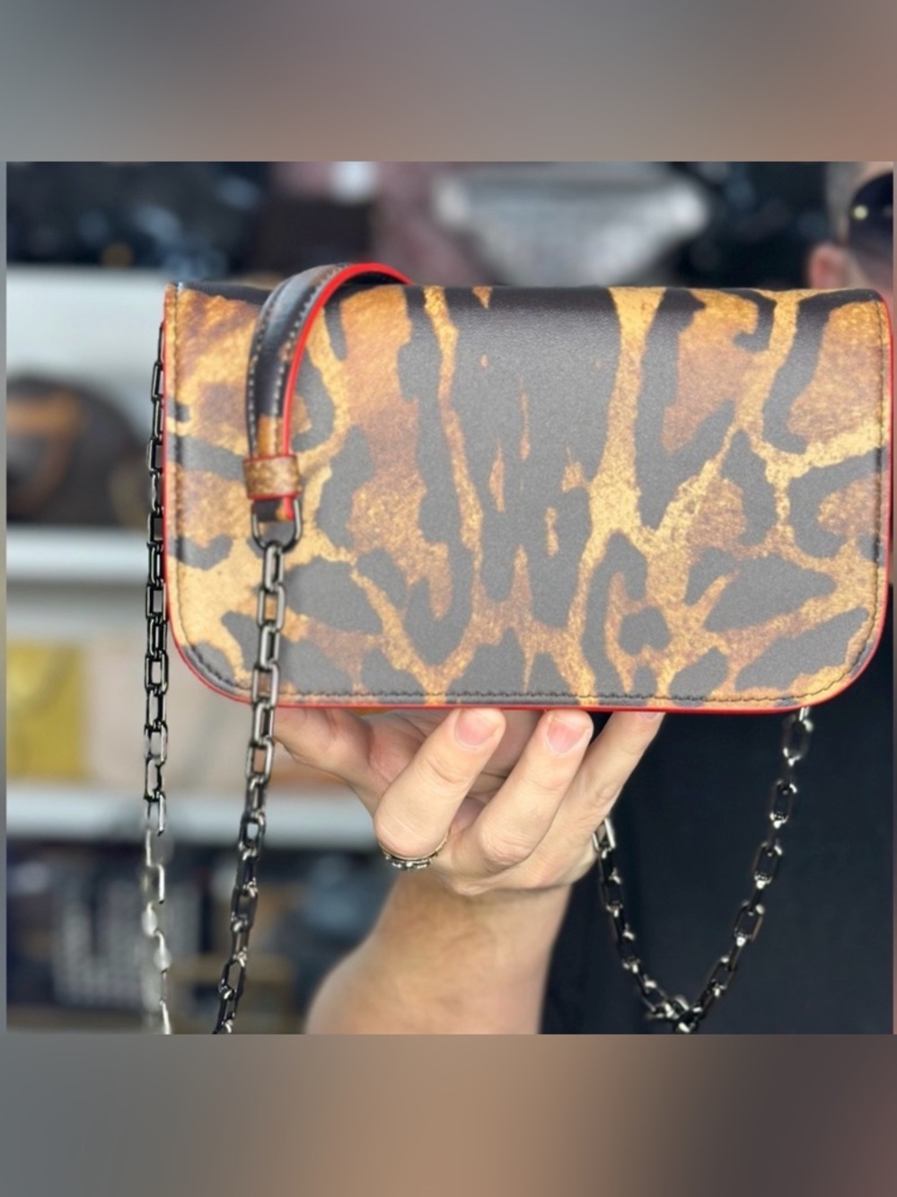 LOUBOUTIN CHAIN BAG